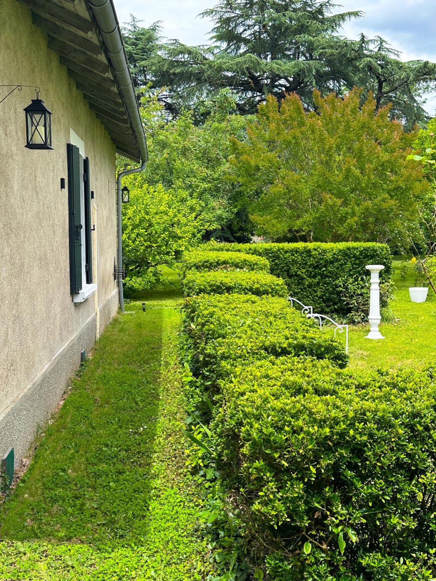 La Maison De Romance D'Hauterive Вильнёв-сюр-Ло Экстерьер фото